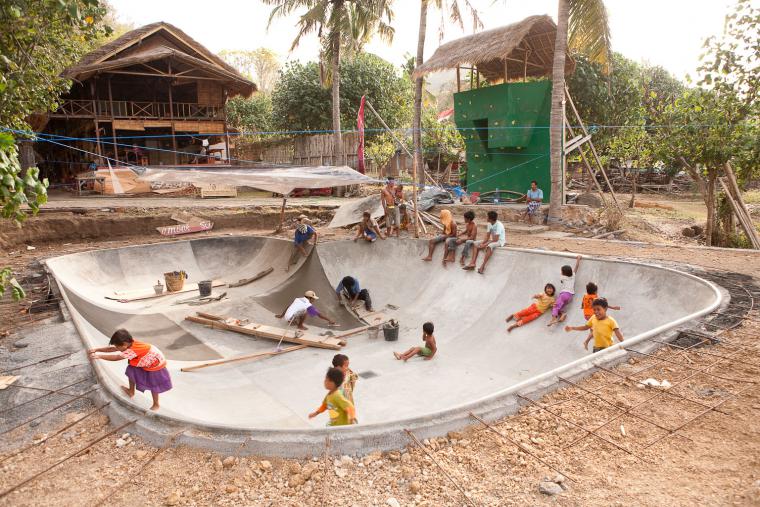 Surfcamp Lombok Photo by Skate Bowl Project Manager