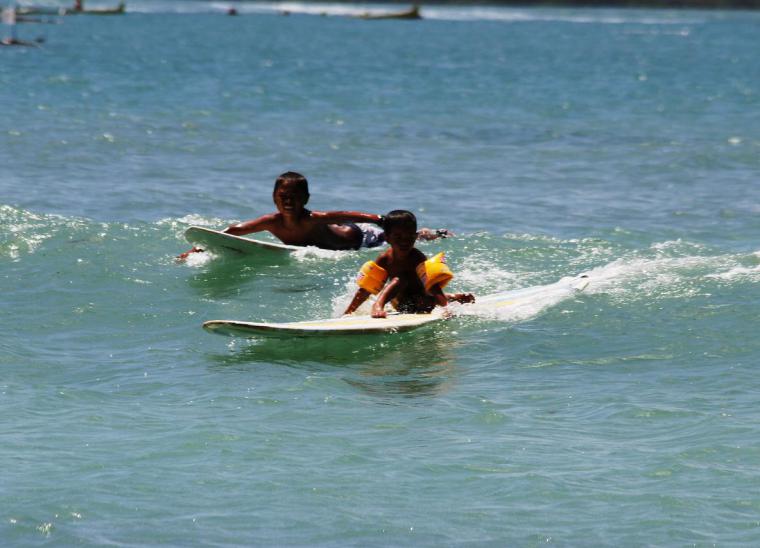 Hol surfing